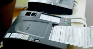 САНАЛ ТООЛОХ ТӨХӨӨРӨМЖИЙГ УРЬДЧИЛСАН БАЙДЛААР ШАЛГАНА