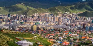 УЛААНБААТАРТ ОРОН СУУЦНЫ ҮНЭ ӨМНӨХ ОНЫ МӨН ҮЕЭС 11 ХУВИАР ӨСЧЭЭ