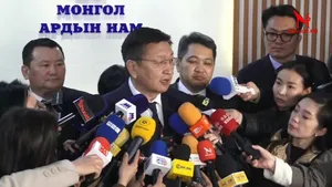 АН-тай цаашид хамтран эсэхээр санал хураахад   301 гишүүнээс 61 хувь нь цаашид хамтрах шаардлагагүй гэж үзэв.