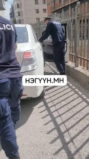 “Sai” авто машины жолооч цагдаа дайран зугтахыг завджээ ❗❗❗