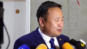 �ШУУД: ХУУЛЬ БУС ХӨРӨНГИЙГ ХУРААХ ТУХАЙ ХУУЛИЙН ТӨСЛИЙГ ХЭЛЭЛЦСЭН ТАЛААР ХЗДХ-ИЙН САЙД О.АЛТАНГЭРЭЛ МЭДЭЭЛЭЛ ӨГЧ БАЙНА