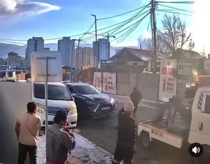 ХҮРТЭХ ЁСТОЙ ЮМ АА ХҮРТСЭН БАЙНА. ҮЙЛИЙН ҮР ГЭЖ ЮМ БАЙДГИЙН МАА ЗАЛУУЧУУД МИНЬ