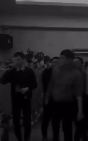 ЭНЭ ҮНЭХЭЭР МӨН БОЛ ТЭР ХҮН БИШ... БОСОО ОРООЛОН БАЙХАА