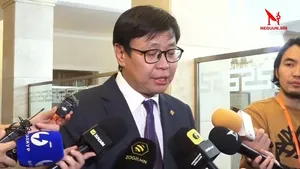 П.Наранбаяр: Багш нар ажил хаялт зарлах гэж байгаа нь хууль бус.Эхний ээлжинд цалинг 20 хувиар нэмэгдүүлэхээр болсон