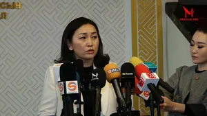 Х.Булгантуяа цаг үеийн асуудлаар мэдэгдэл хийж байна