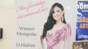О.ХАЛИУН БНХАУ-Д ЗОХИОН БАЙГУУЛАГДСАН “MISS FRIENDSHIP INTERNATIONAL 2025" ТЭМЦЭЭНД АМЖИЛТТАЙ ОРОЛЦОЖ ТЭРГҮҮН БАЙРЫН ЭЗЭН БОЛЖ ЭХ ОРОНДОО ИРЛЭЭ