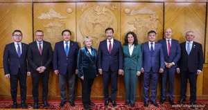 Монгол-Чехийн парламентын бүлгийн дарга Ж.Бат-Эрдэнэ БНЧУ-ын парламентын Сенатын танхимын дэд дарга Ийтка Сейтловатай уулзлаа