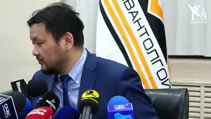 ШУУД: Бортээгийн ордыг эдийн засгийн эргэлтэд оруулах зорилгоор төсөлд хөрөнгө оруулж, хамтран ажиллах хөрөнгө оруулагчийг сонгох олон улсын нээлттэй тендер зарлах тухай мэдээлэл хийж байна.