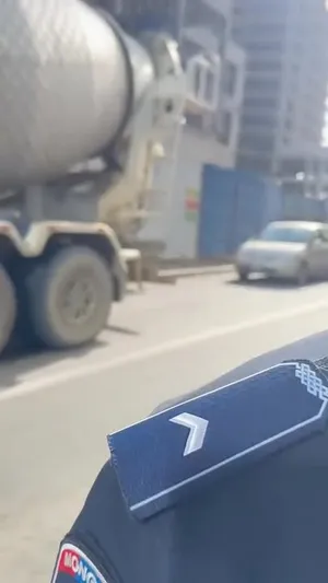 ЦАГДААГИЙН АЛБАН ХААГЧ ГОМДОЛ ГАРГАСАН ИРГЭНИЙХЭЭ БИЕД ХАЛДАЖ ХҮЧ ХЭРЭГЛЭЖ БАЙГАА ТОХИОЛДОЛ ❗️❗️❗️