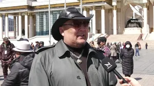 П.ШИНЖЭЭРАВДАН: ТЭД АРД ТҮМНИЙГ НЭГДЭЭД ГАРААД ИРЭХ ВИЙ ГЭДГЭЭС Л ҮХТЛЭЭ АЙДАГ