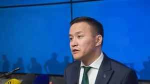 Ү.АМАРБАТЫГ ХОТЫН ДАРГА Б.ПҮРЭВДАГВЫН ОРЛОГЧООР ТОМИЛЖЭЭ