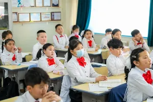 УГААРЫН ХИЙН ХОРДЛОГООС УРЬДЧИЛАН СЭРГИЙЛЭХ СУРГАЛТАД 4000 СУРАГЧ ХАМРУУЛЛАА