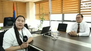 Боловсролын ерөнхий газрынхан орон нутагт ажиллахдаа сурагчдын хүнс хангамжаар туйлжээ