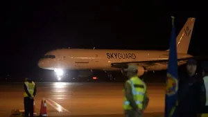 ХҮЛЭГ МОРЬДОО ЭХ НУТАГТ НЬ ХЭЭРИЙН САЛХИНААС ӨӨР ХЭН Ч ХҮРЭХГҮЙГЭЭР АДГУУЛААРАЙ