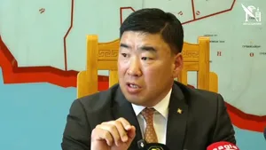 ХҮНС, ХӨДӨӨ АЖ АХУЙ, ХӨНГӨН ҮЙЛДВЭРИЙН САЙД Ц.ИДЭРБАТ ЦАГ ҮЕИЙН АСУУДЛААР МЭДЭЭЛЭЛ ӨГЧ БАЙНА.